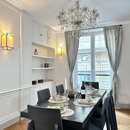 Appartement Luxembourg Gardens Deluxe Family Flat & Elevator *