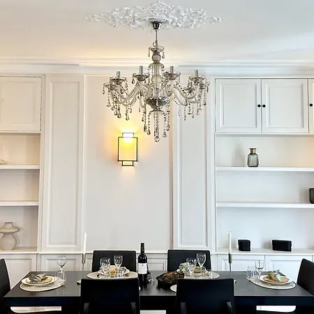 Luxembourg Gardens Deluxe Family Flat & Elevator Appartement *