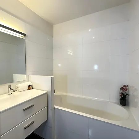Appartement Luxembourg Gardens Deluxe Family Flat & Elevator